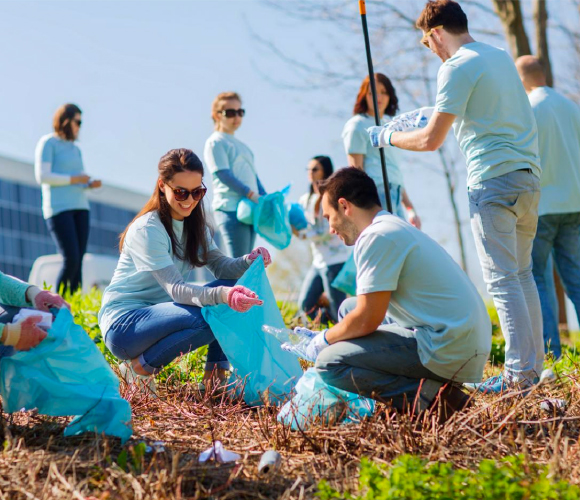 Volunteer - Main Street Delaware